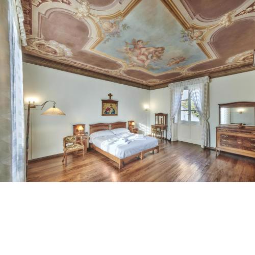 Villa Ada Historic 800s