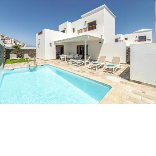 Villa Adira by Villa Plus