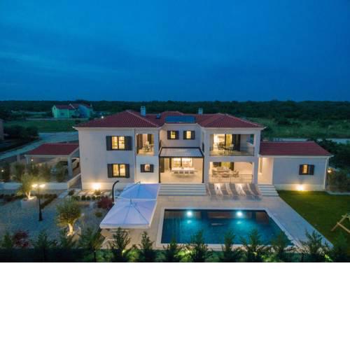 Villa Adora