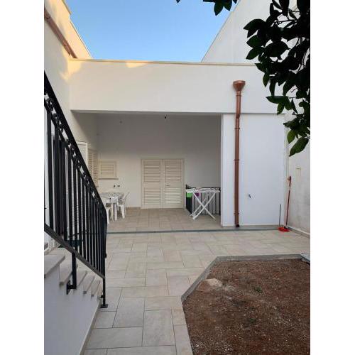 VILLA ADRIANO