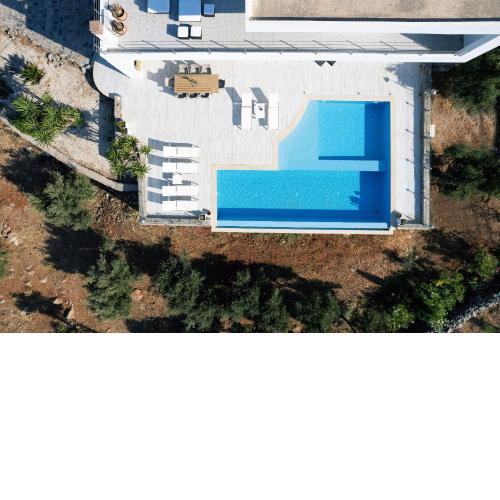 Villa Agape with Outstanding Sea View
