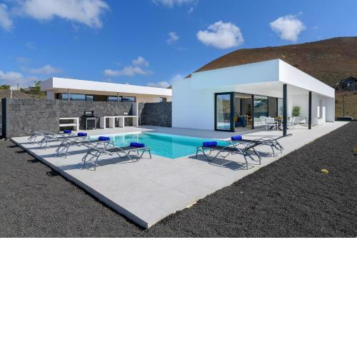 Villa Ainara