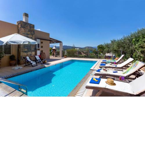 Villa Akali by Villa Plus
