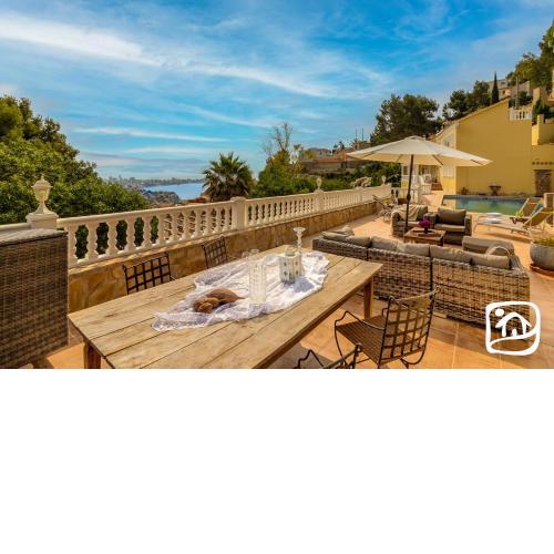 Villa Alboran by Abahana Villas