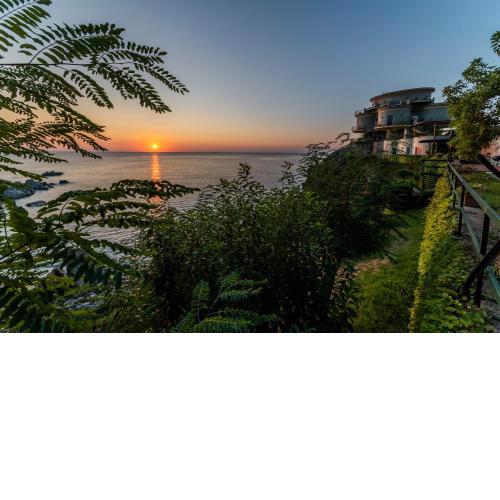 Villa Alcado