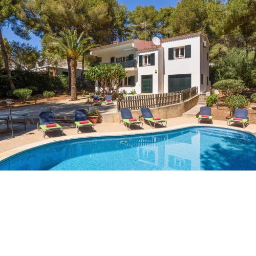 Villa Alessandra by Villa Plus