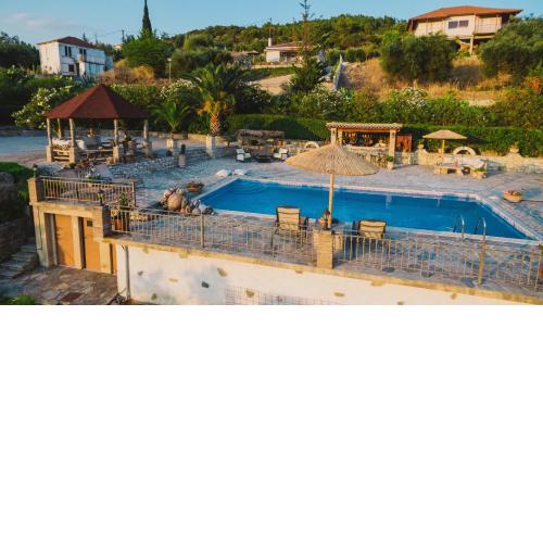 Villa “Alexis&Coco” traditional house