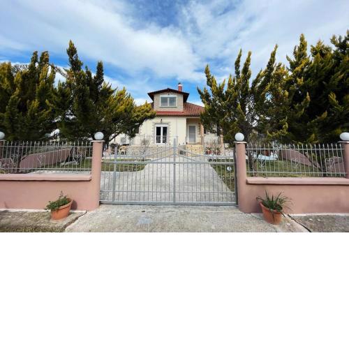 Villa Almonds