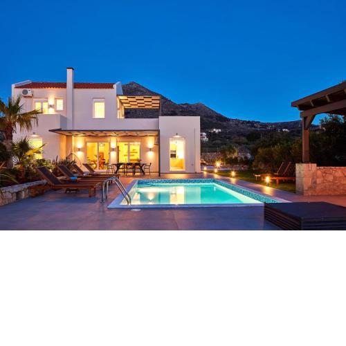 Villa Amaranthus- Private Pool- Jacuzzi- mini Golf