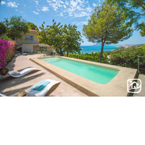 Villa Ana Clara by Abahana Villas