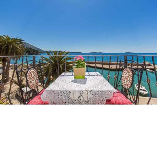 Villa Ana