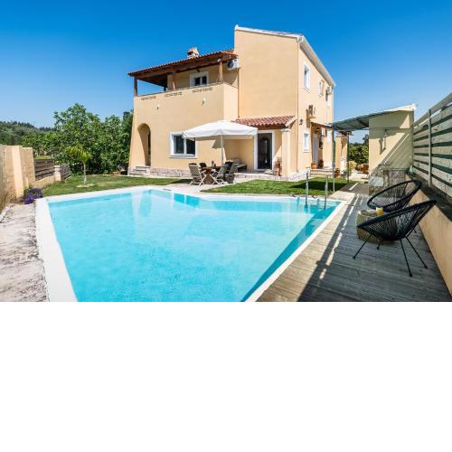Villa Anastasia by Konnect, Private Pool & Outdoor Spa Tub included