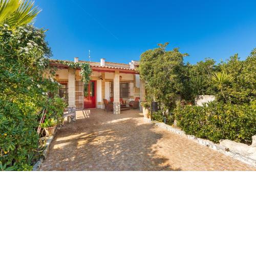 Villa Angela by BarbarHouse