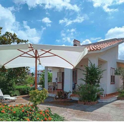 Villa Anna - Bifamiliare sul mare