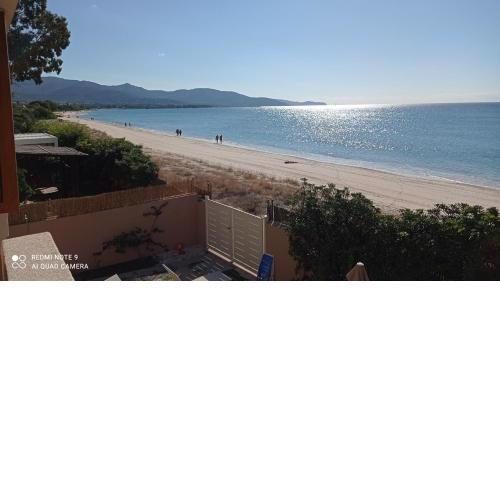 Villa Anna, fronte spiaggia.