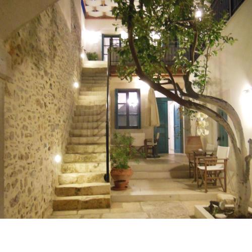 Villa Aposperitis