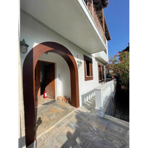 Villa Apostolis Studios