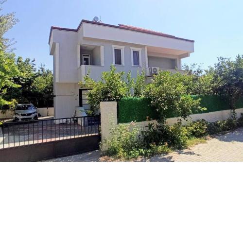 Villa ArasyA