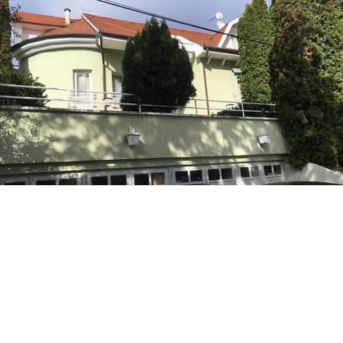 Villa Arató