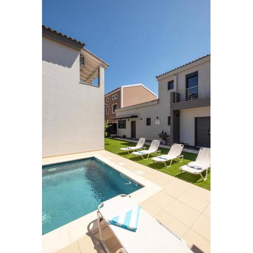 VILLA ARTEMIS