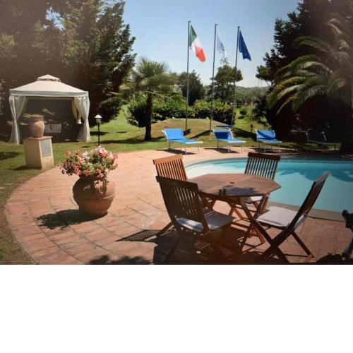 Villa at Tuscany border, swimming pool, golfcourse