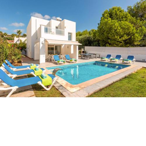 Villa Atalis by Villa Plus