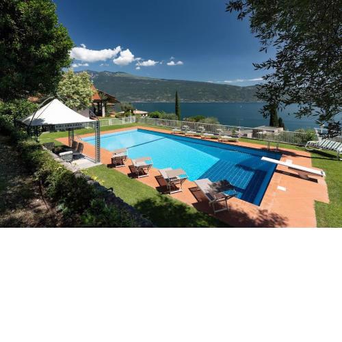 Villa Aurora- Villa esclusiva con piscina e splendida vista lago
