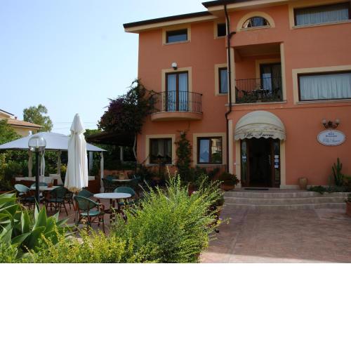 Villa Aurora