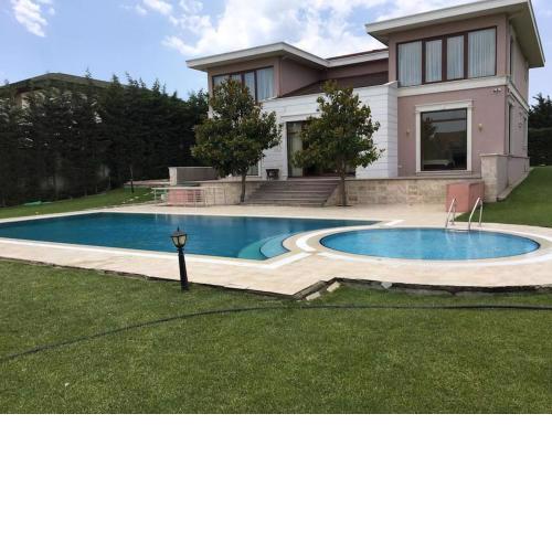 Villa Banu