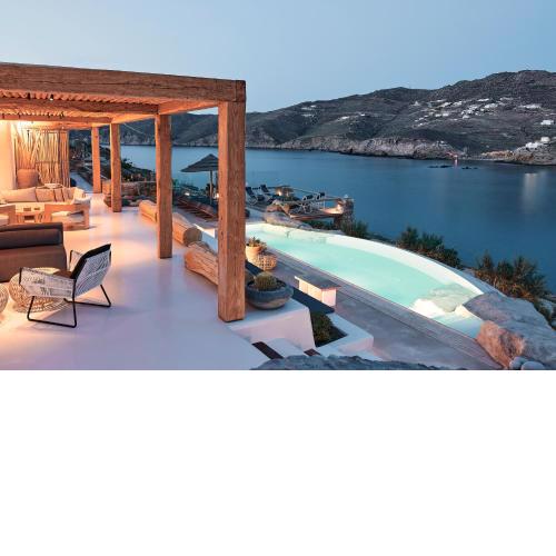 Villa Barbarossa - Amazing Beachfront Villa with Heated Pool