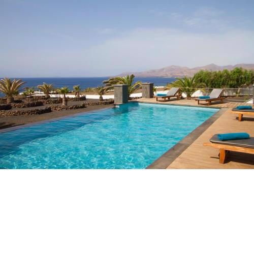 Villa Barranco - A wonderful villa - Stunning sea views - 400 Metres from the sea