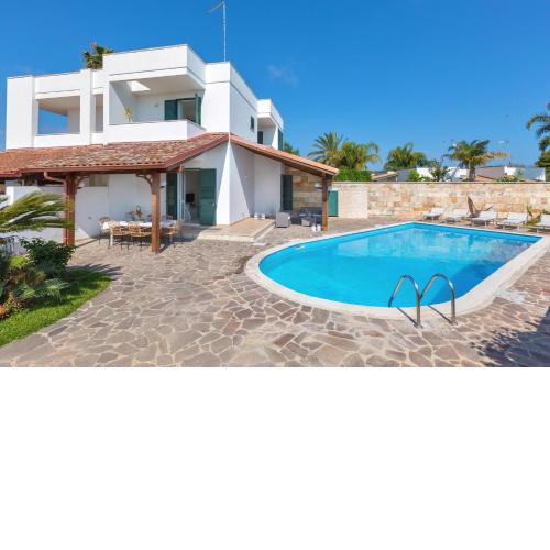 Villa Beach By BarbarHouse