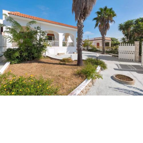 Villa Beatrice by BarbarHouse