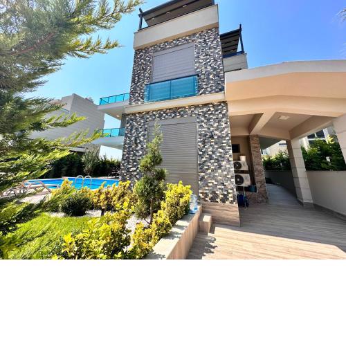 Villa Belektana