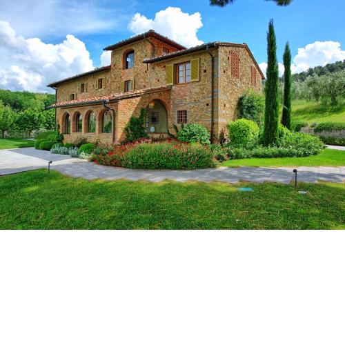 Villa Bellostare by PosarelliVillas