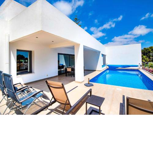 Villa Bellveure by Interhome