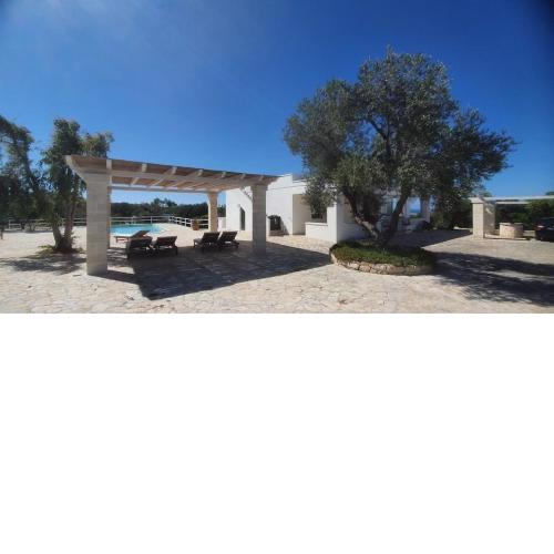 Villa Belvedere - By TripOstuni