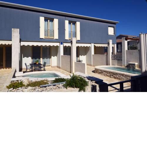 Villa Blue I