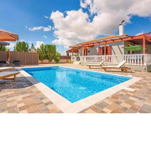 Villa Bora - Pothos Complex by Interhome