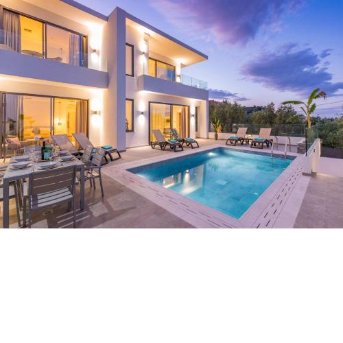 Villa Bougainvillea Boutique 2 by Villa Plus