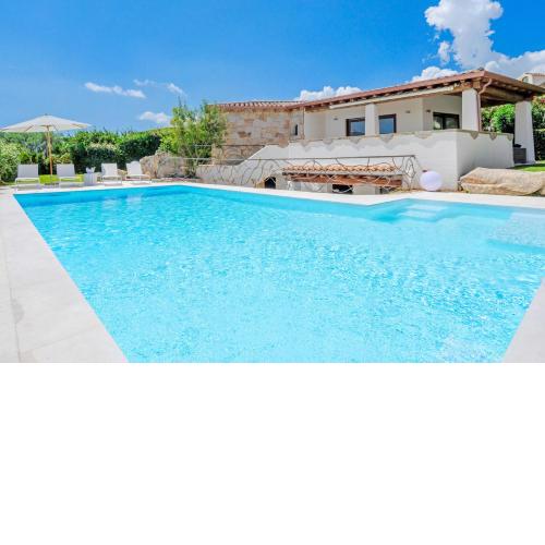 Villa BRANDINCHI - Heated Pool, Private Beach, Sea View, Wi-Fi