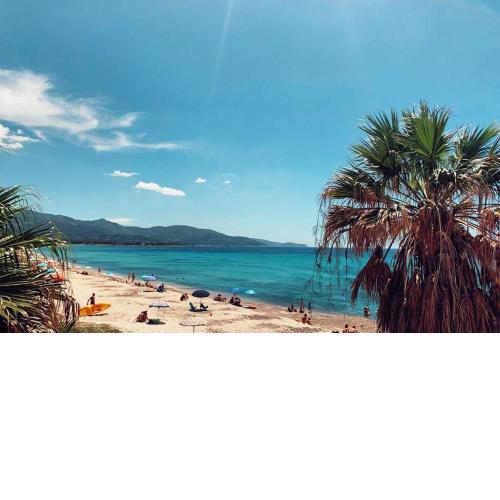 Villa By The Beach sulla Spiaggia