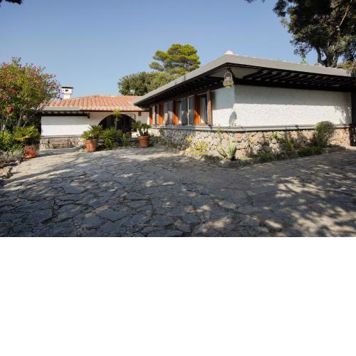 VILLA CADUCEO