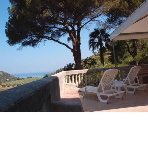 VILLA CAFERì