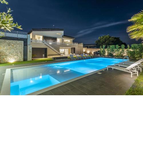Villa Campanella by Villa Plus