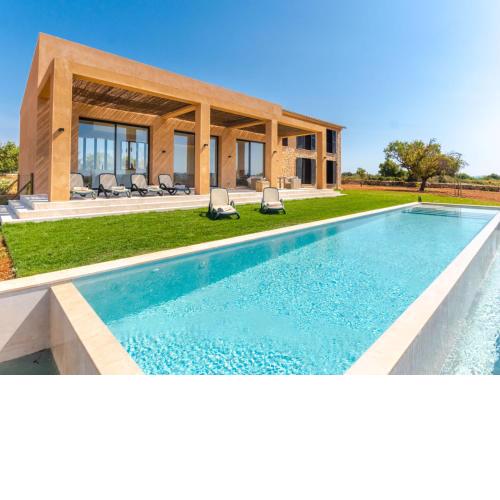 Villa Can Navarro by Interhome