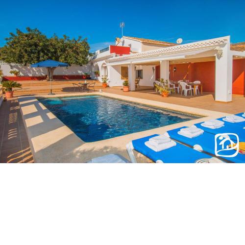 Villa Canela by Abahana Villas