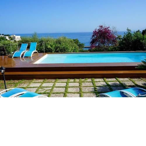 Villa capri con giardino e piscina