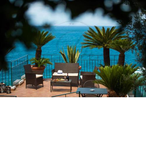 Villa Capriccio Sorrento Coast - Capri view villa by the sea