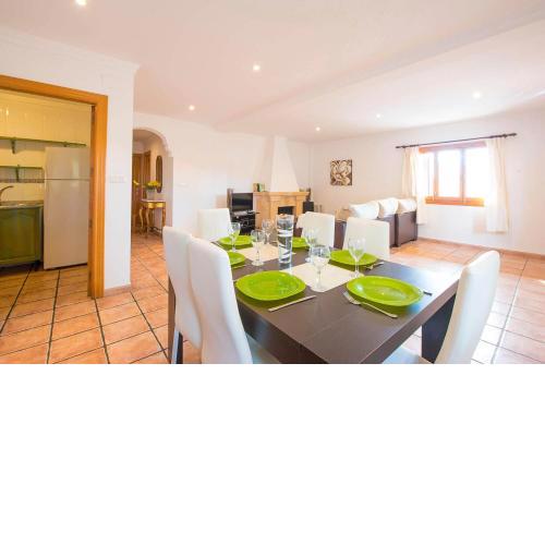 Villa Cari - PlusHolidays